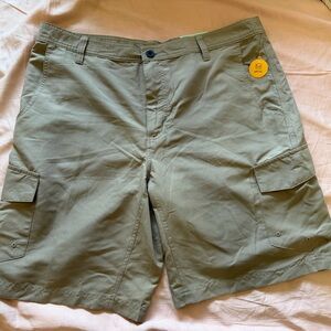 Magellan Outdoors Olive Cargo Shorts